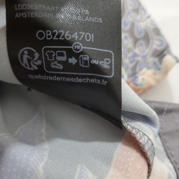 UO BDG Asher Satin Printed Souvenir Shirt NWT XL Boho Tiger Button Down Casual - Picture 12 of 13